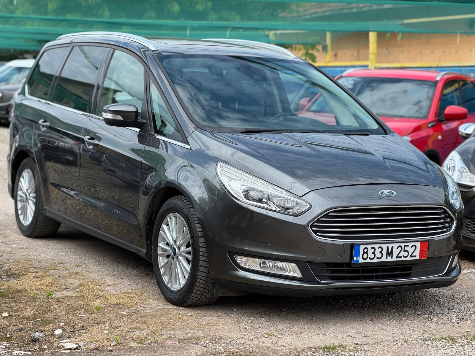 Ford Galaxy 2.0TDCI * TITANIUM* NAVI* DISTRONIC* , снимка 3 - Автомобили и джипове - 55133029
