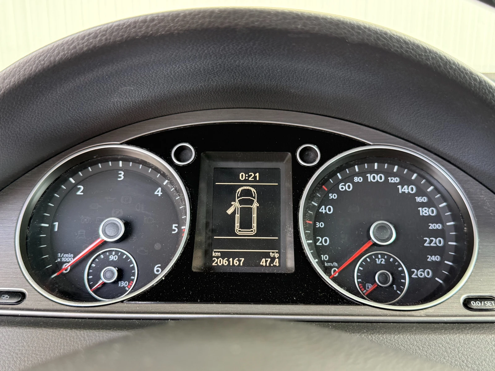 VW Passat 2.0TDI = ПОДГРЕВ = CARPLAY = TOP = ЛИЗИНГ, снимка 8 - Автомобили и джипове - 55157856