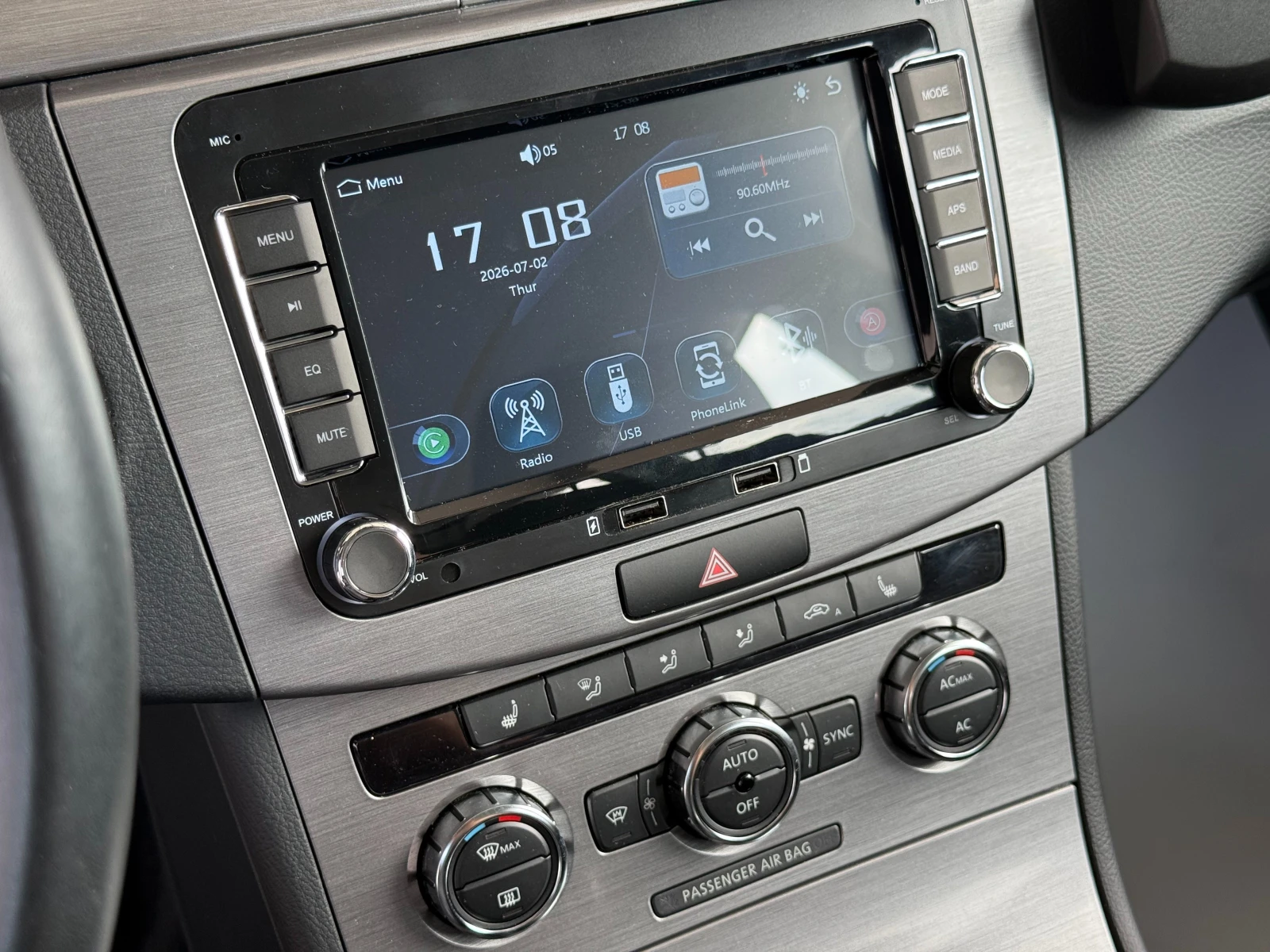 VW Passat 2.0TDI = ПОДГРЕВ = CARPLAY = TOP = ЛИЗИНГ, снимка 9 - Автомобили и джипове - 55157856