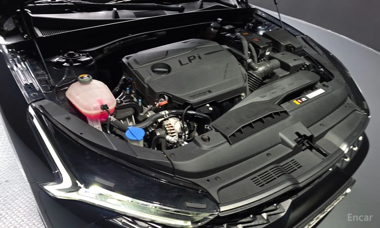 Kia K5 2.0* LPI* ПОДГРЕВ* КАМЕРА* КЕЙЛЕС* LANE* ASSIST* , снимка 16 - Автомобили и джипове - 55213021