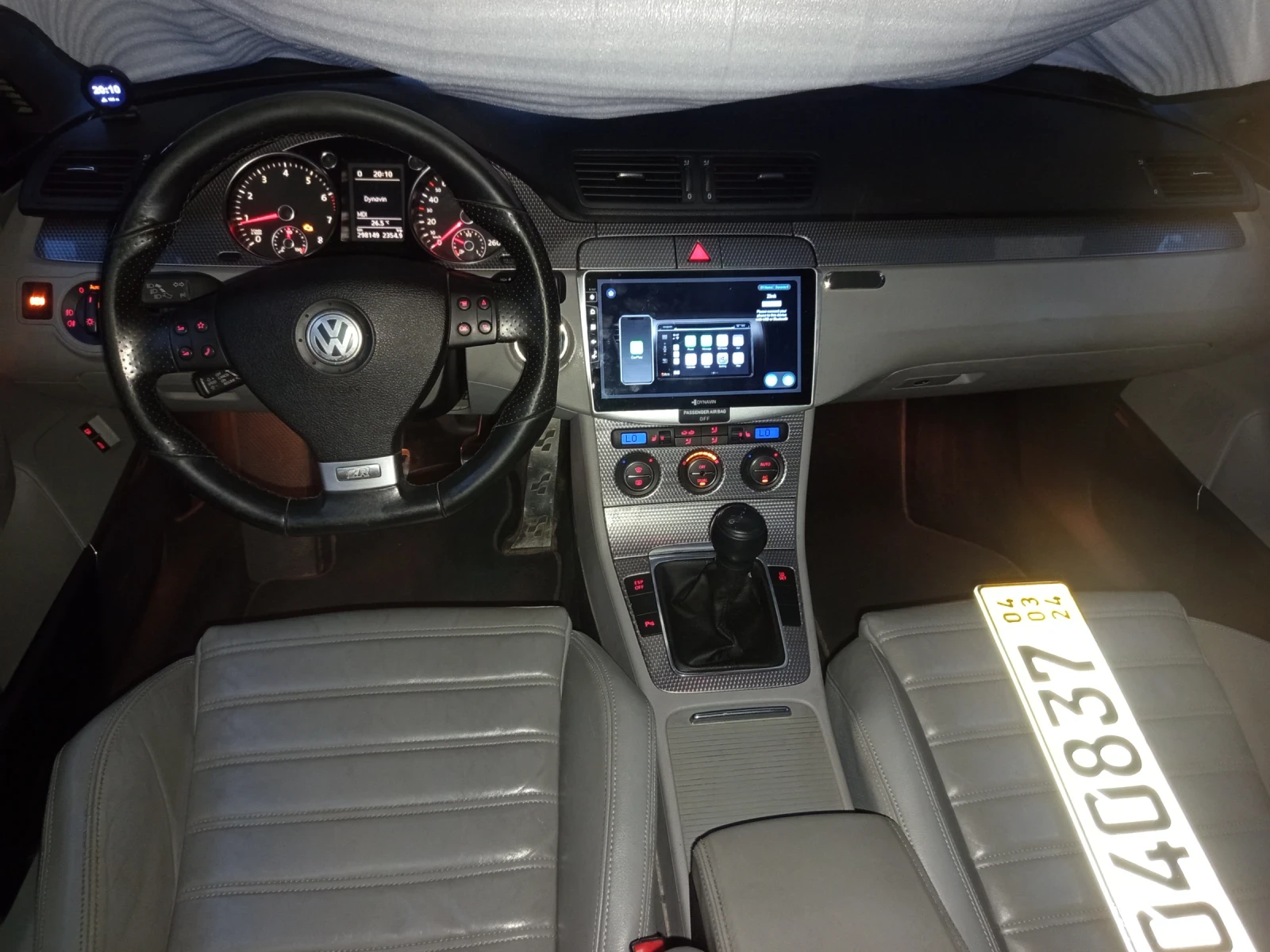 VW Passat R LINE 2.0 TSI