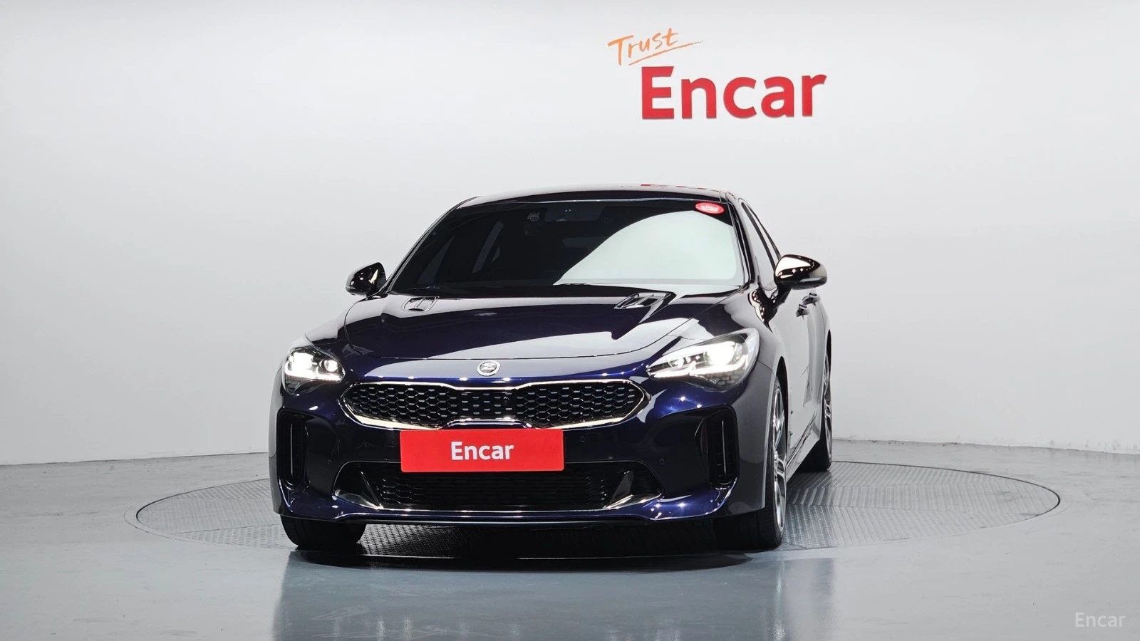 Kia Stinger 3.3 GT TURBO* ОБДУХ* AWD* 360* HUD* PANO* АВТОКРЕД, снимка 3 - Автомобили и джипове - 55682101