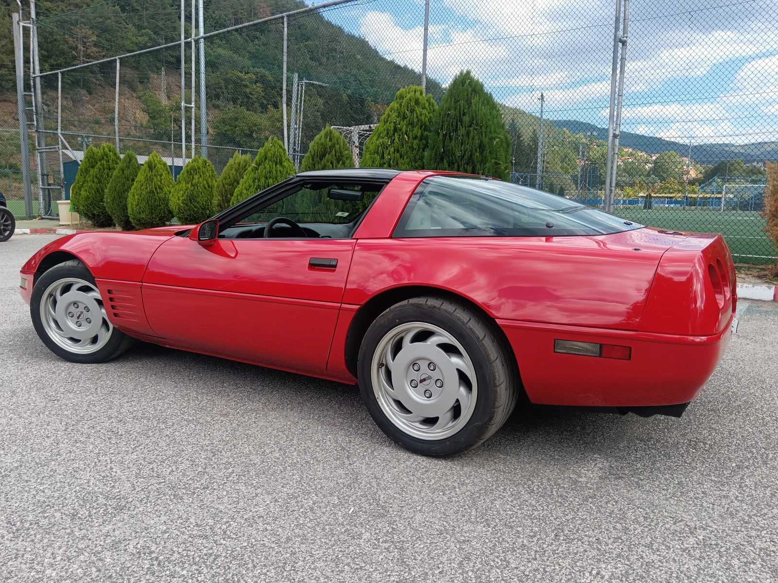 Chevrolet Corvette C4 тарга, снимка 3 - Автомобили и джипове - 55726824