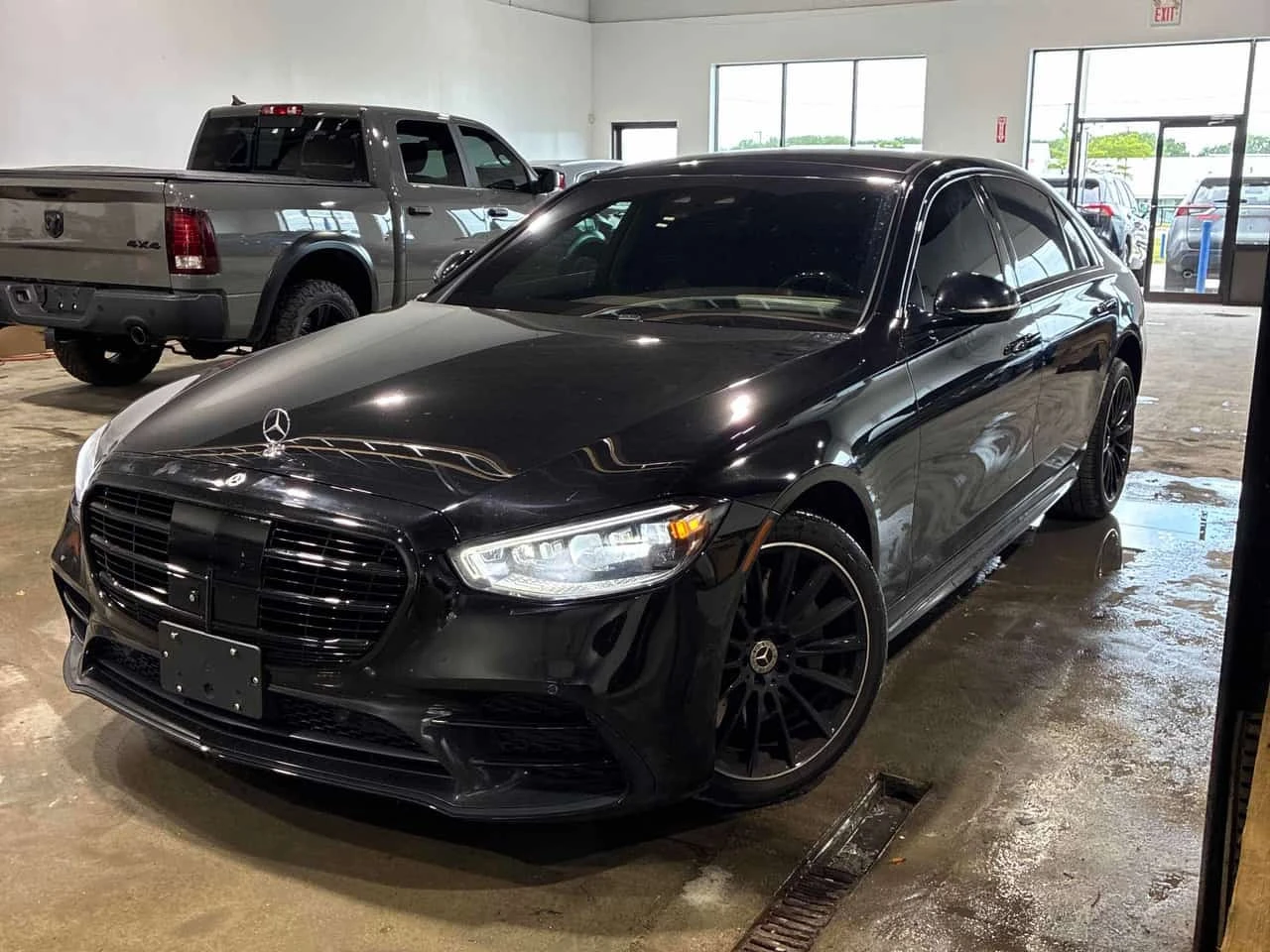 Mercedes-Benz S 580 4MATIC * МАСАЖИ* ДИСТРОНИК* 360 КАМЕРА* ОБДУХВАНЕ*
