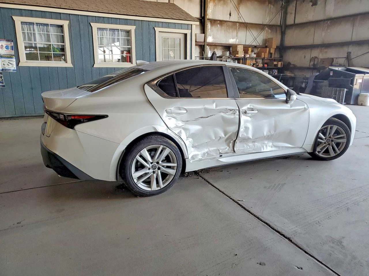 Lexus IS 300 3.5l, снимка 3 - Автомобили и джипове - 56060096