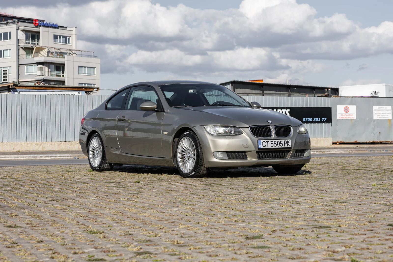 BMW 320, снимка 3 - Автомобили и джипове - 56133747