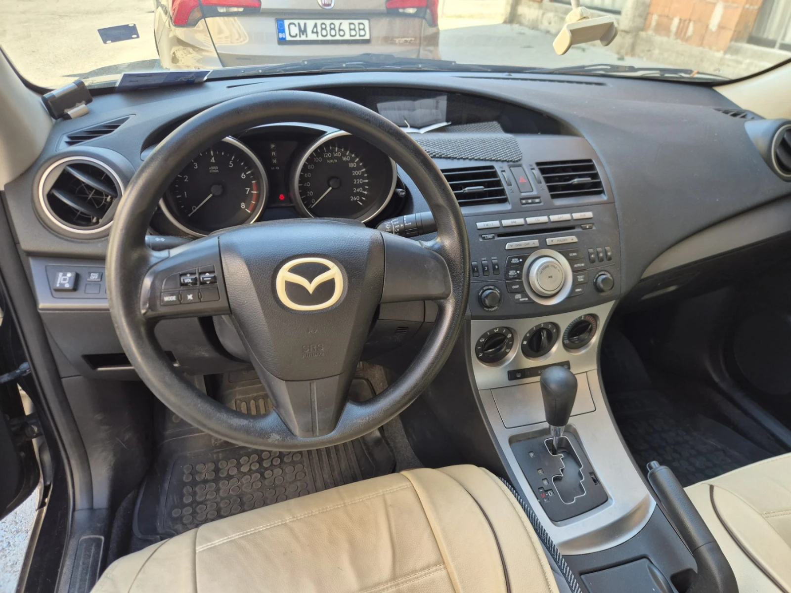 Mazda 3, снимка 13 - Автомобили и джипове - 56154086