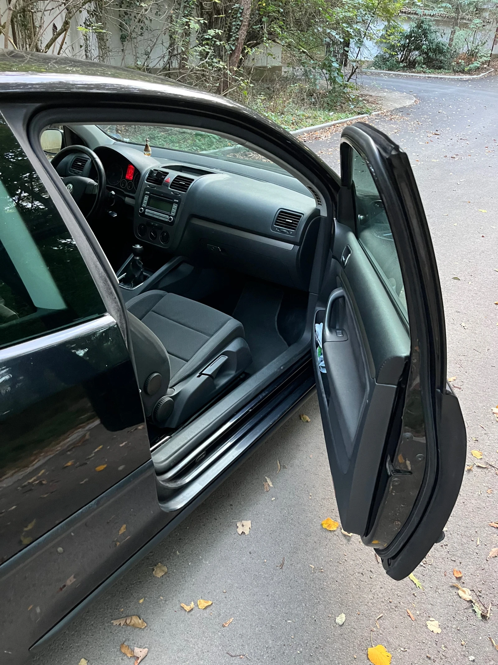 VW Golf 1.9TDI, снимка 11 - Автомобили и джипове - 56341471