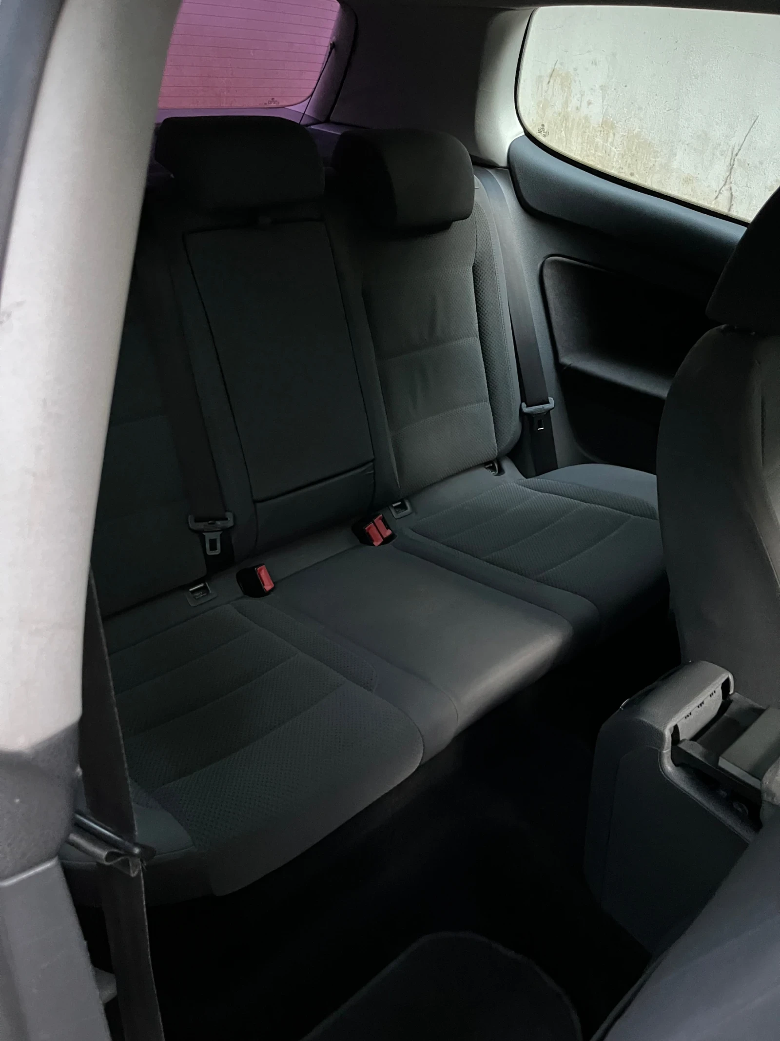 VW Golf 1.9TDI, снимка 13 - Автомобили и джипове - 56341471