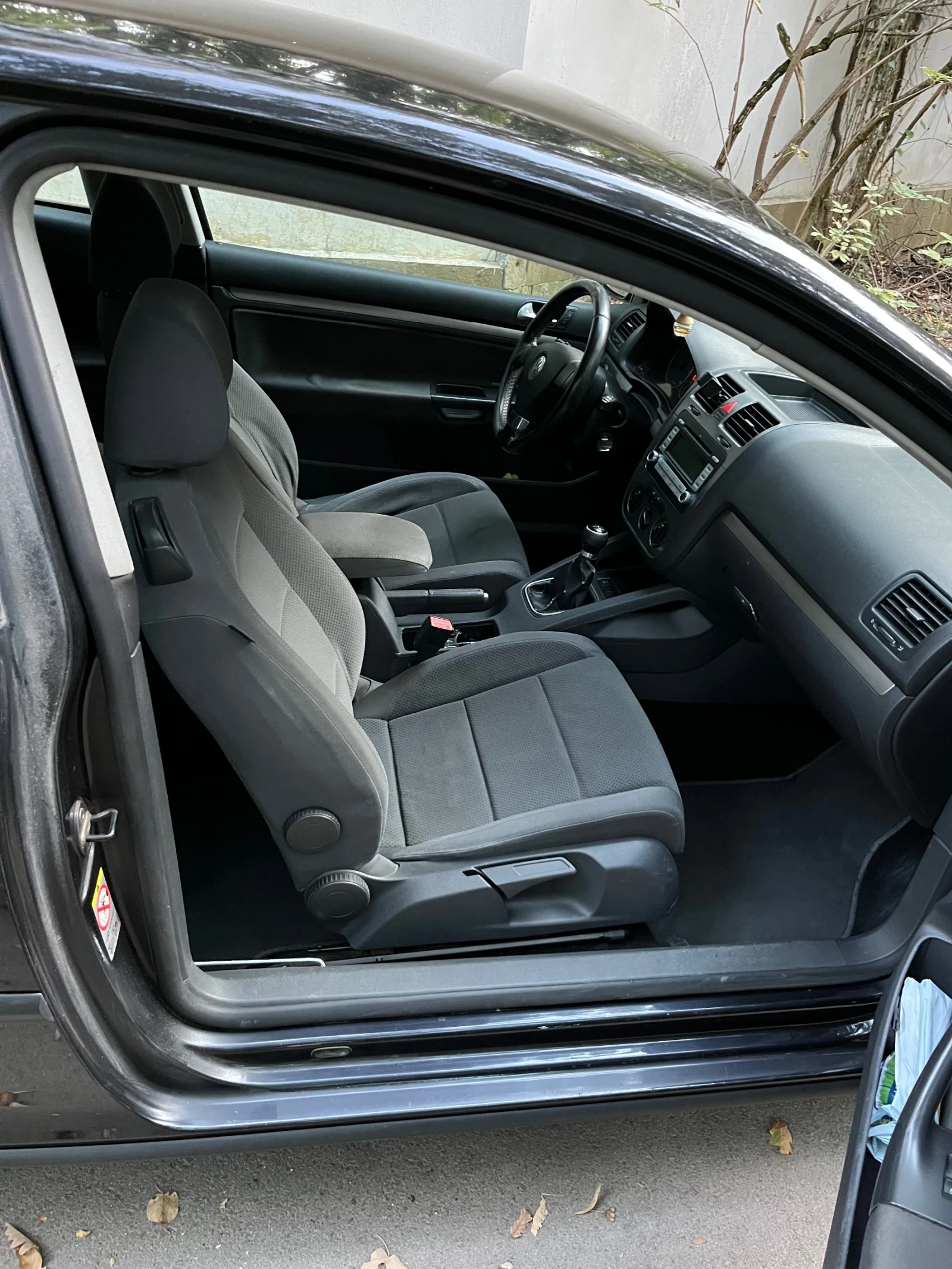 VW Golf 1.9TDI, снимка 12 - Автомобили и джипове - 56341471
