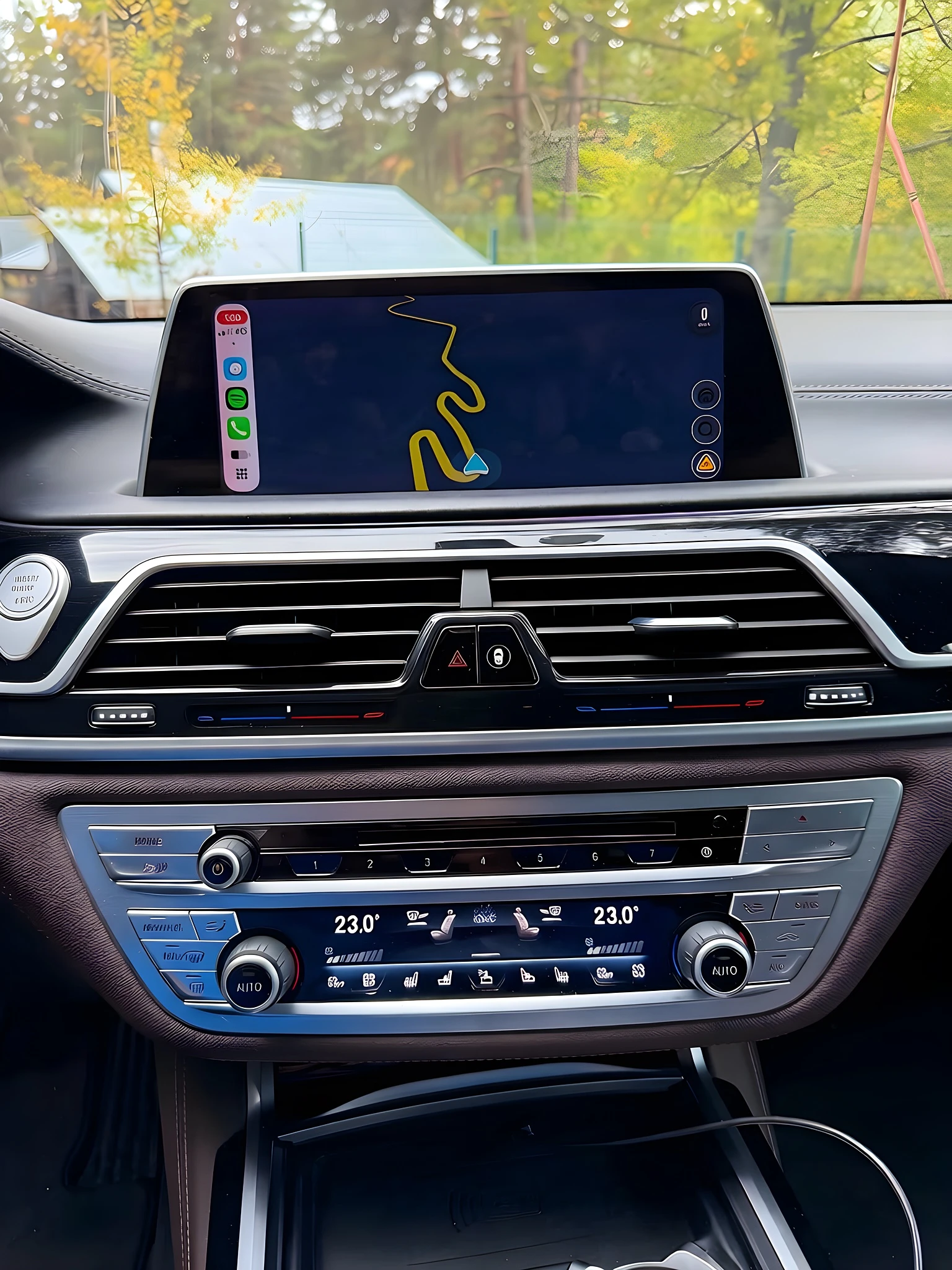 BMW 740 740d xDrive, снимка 12 - Автомобили и джипове - 56477446