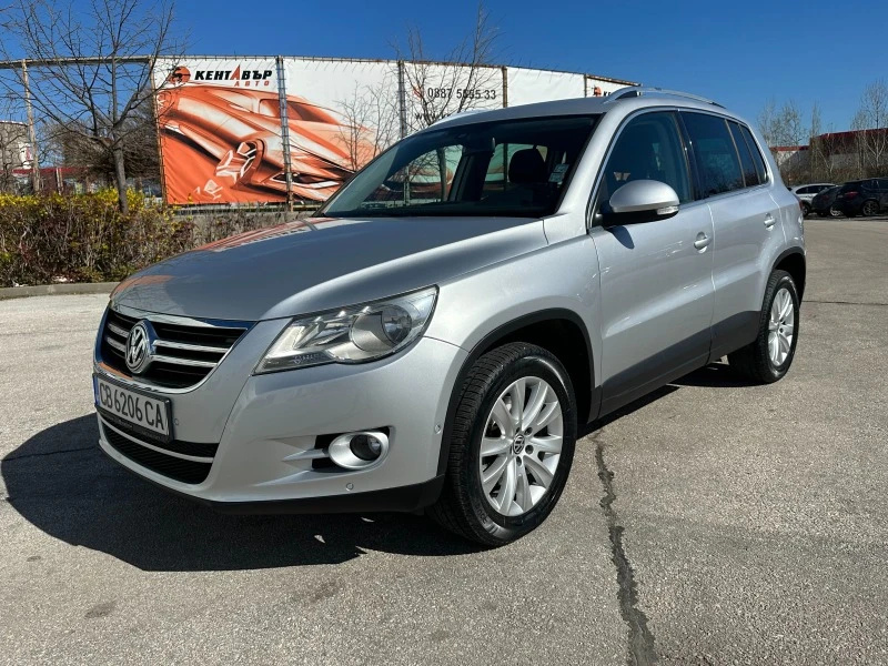 VW Tiguan 2.0TDI Автомат 4х4, снимка 1 - Автомобили и джипове - 45004718