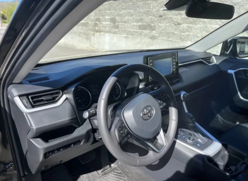 Toyota Rav4 2.5 Hybrid, снимка 7 - Автомобили и джипове - 47393618