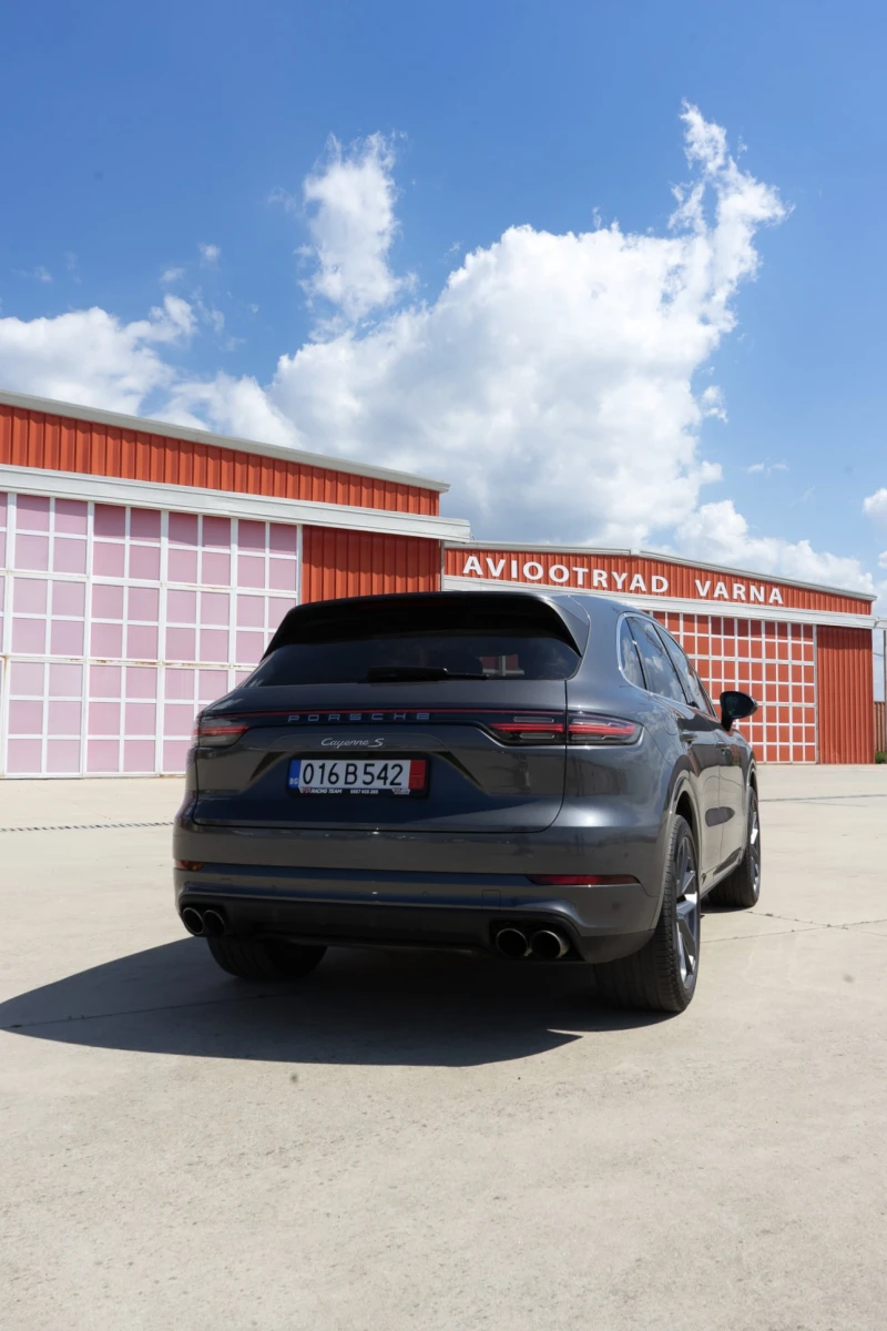 Porsche Cayenne S 2.9 Bi-Turbo, снимка 3 - Автомобили и джипове - 52490007