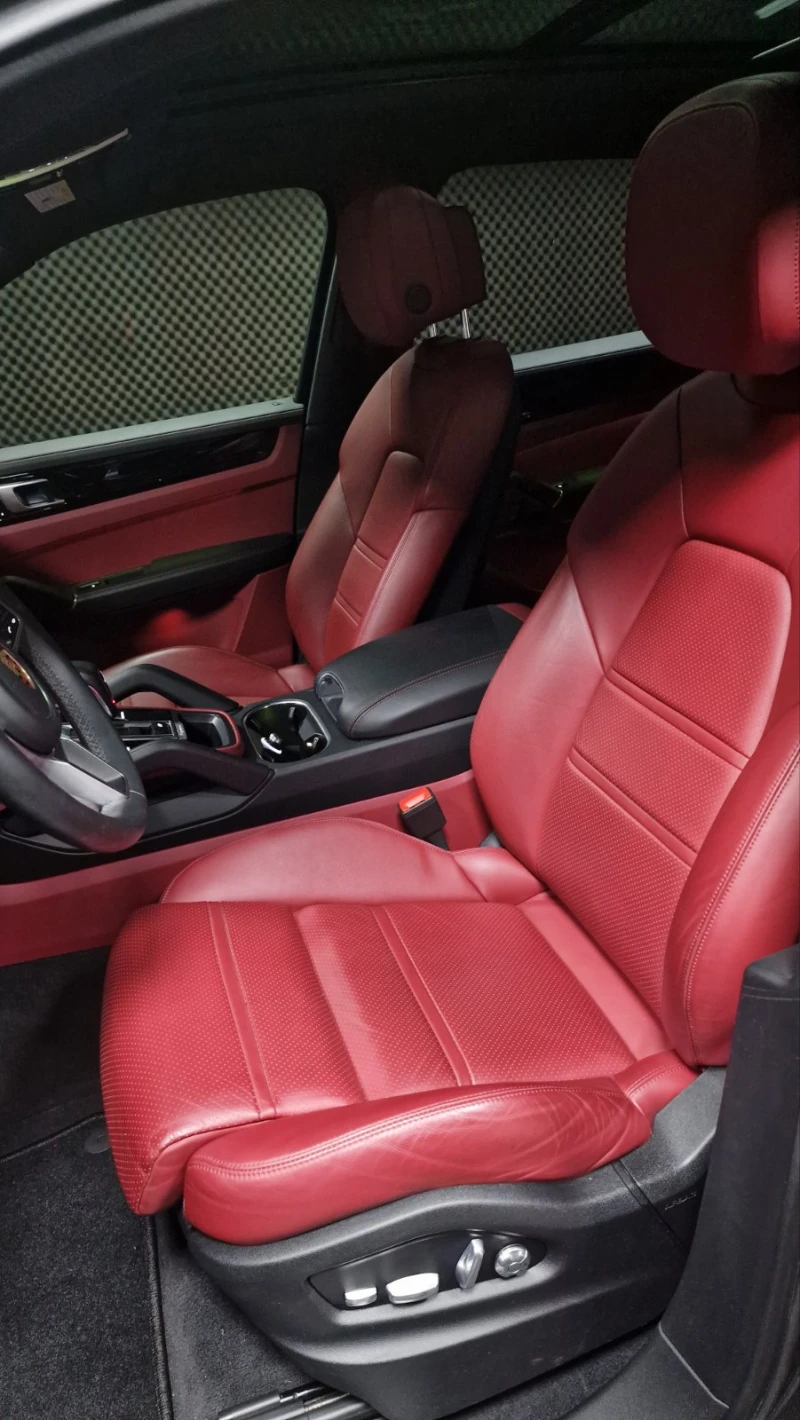 Porsche Cayenne S 2.9 Bi-Turbo, снимка 10 - Автомобили и джипове - 52490007