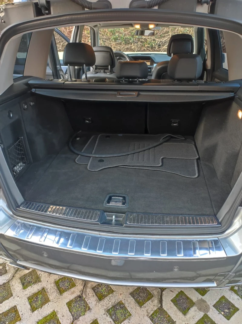Mercedes-Benz GLK, снимка 9 - Автомобили и джипове - 51009522
