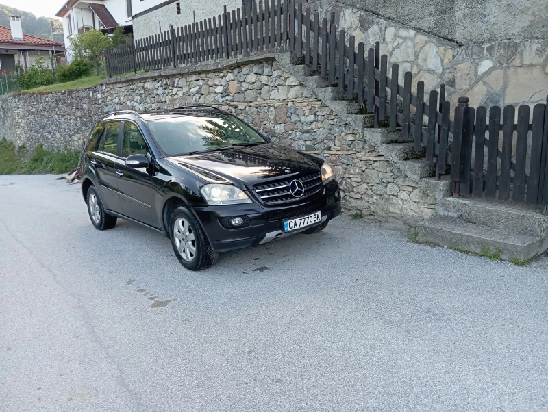 Mercedes-Benz ML 320, снимка 2 - Автомобили и джипове - 52652722