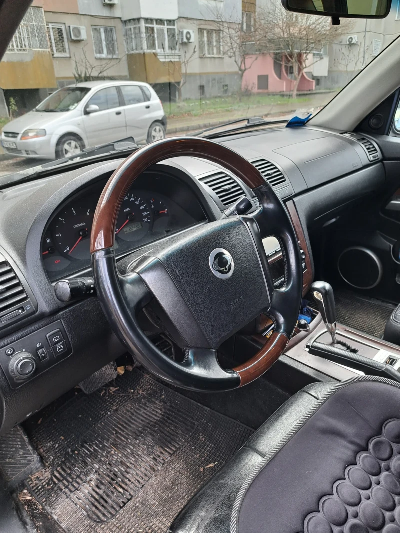 SsangYong Rexton, снимка 7 - Автомобили и джипове - 53522869