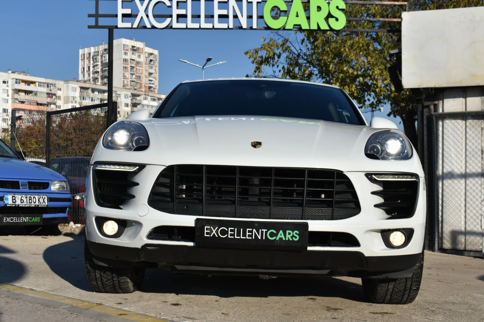 Porsche Macan 3.0i* 340h.P* ПОДГРЕВ* ОБДУХВАНЕ* LINE-ASSIST* FUL - изображение 7