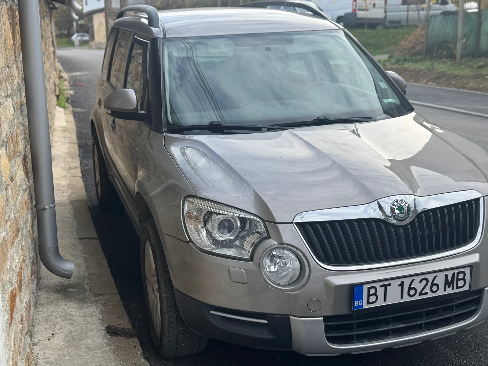 Skoda Yeti 2.0 TDI 4x4 - изображение 2