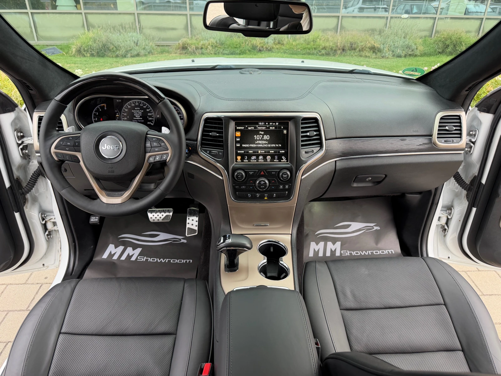 Jeep Grand cherokee SUMMIT-���������-�������-DISTRONIK-�����A-�������� | Mobile.bg � ����������� 11