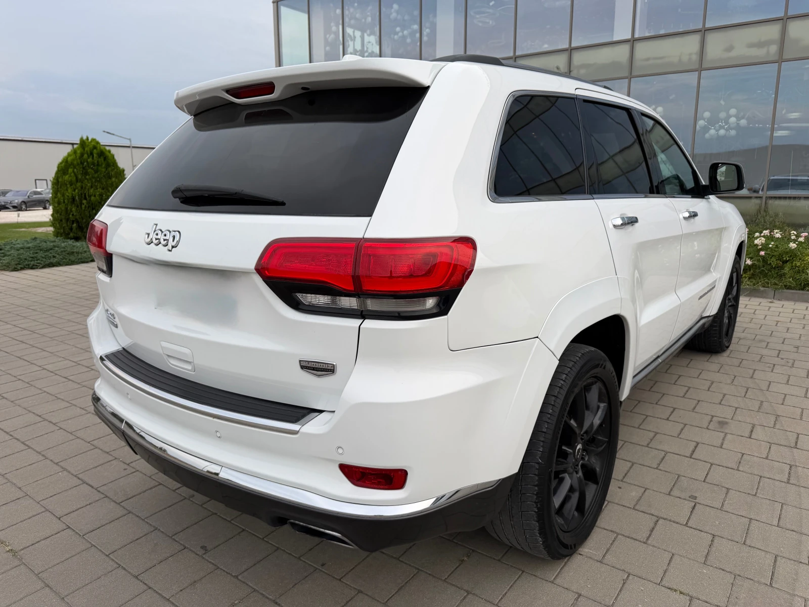 Jeep Grand cherokee SUMMIT-���������-�������-DISTRONIK-�����A-�������� | Mobile.bg � ����������� 5