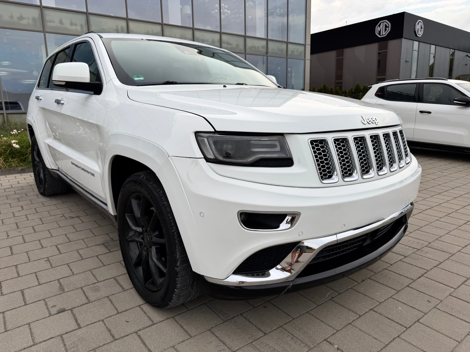 Jeep Grand cherokee SUMMIT-���������-�������-DISTRONIK-�����A-�������� | Mobile.bg � ����������� 3