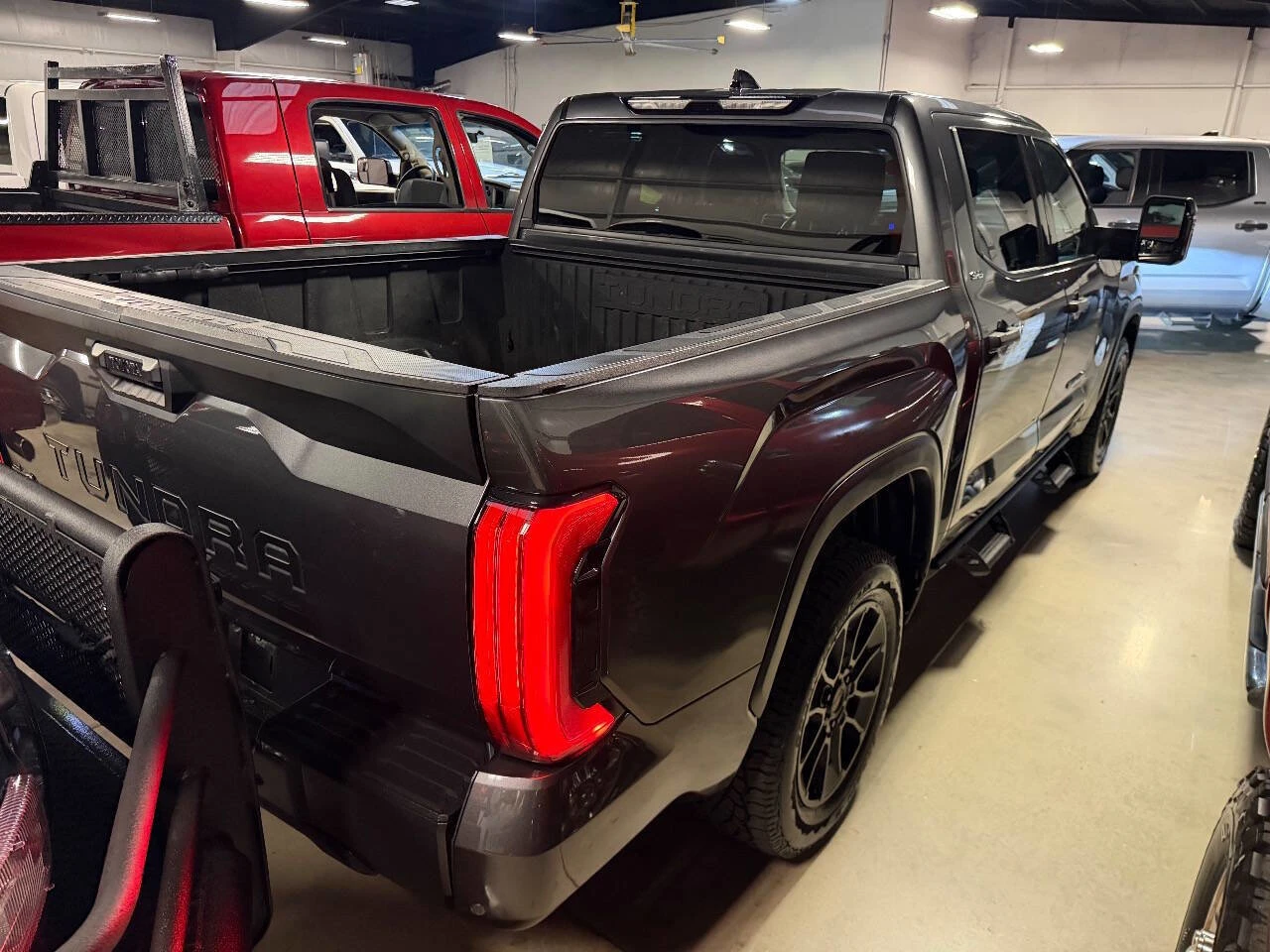 Toyota Tundra 3.5 4WD SRT ОЧАКВАН ВНОС - изображение 4