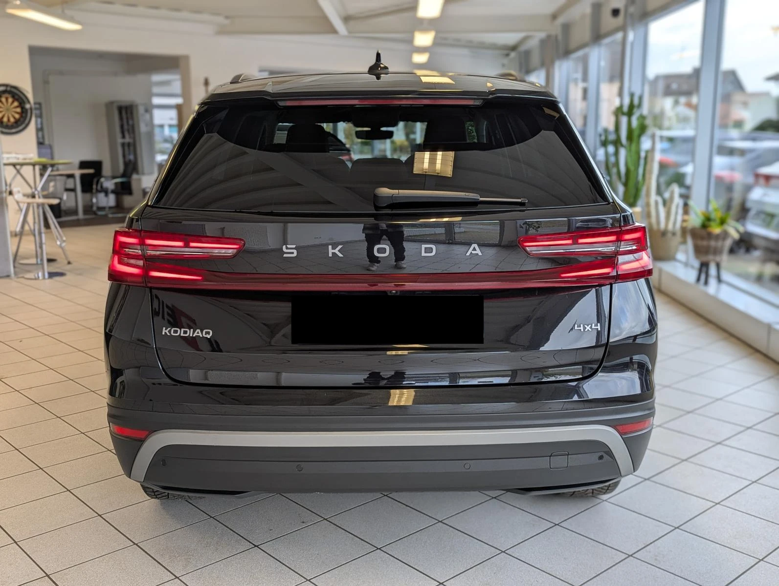 Skoda Kodiaq 2.0TDI* 4x4* PANO* MATRIX* DISTR* KEYLESS*  | Mobile.bg � ����������� 4