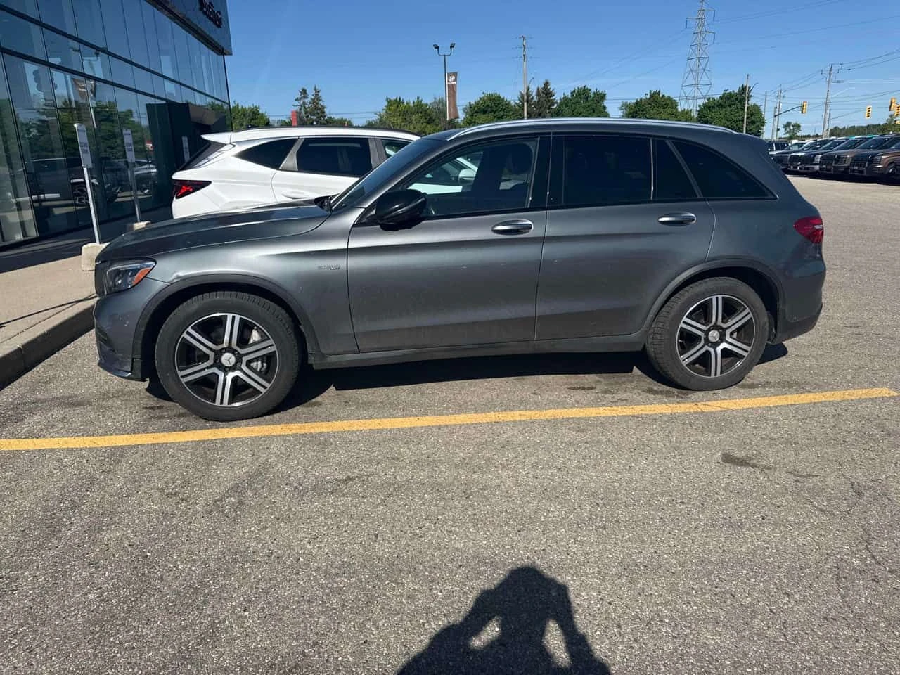 Mercedes-Benz GLC * AMG 43 * ГУМИ + AMG ДЖАНТИ * АВТОКРЕДИТ, снимка 3 - Автомобили и джипове - 54748886