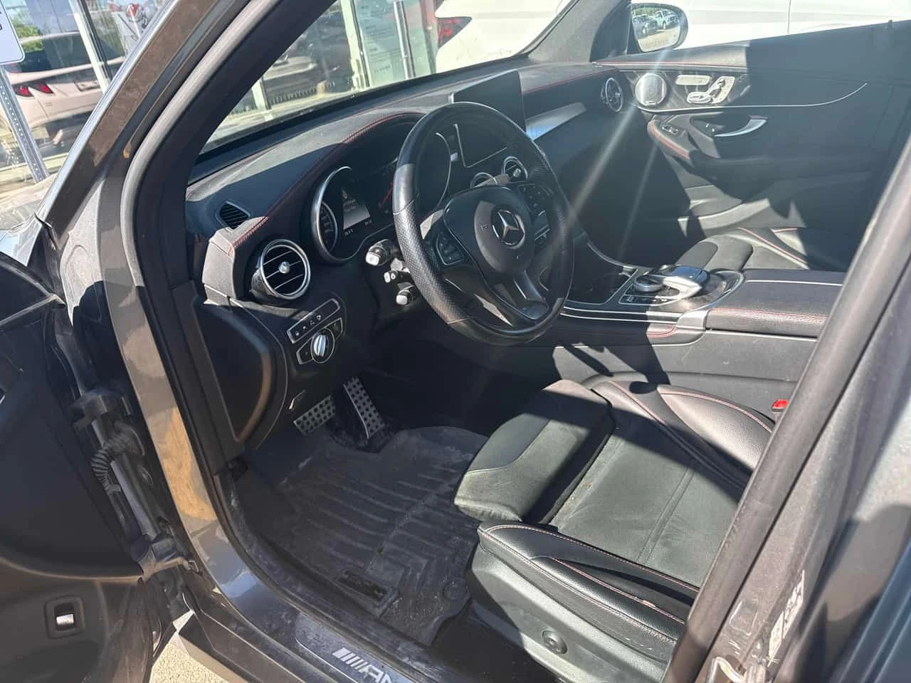 Mercedes-Benz GLC * AMG 43 * ГУМИ + AMG ДЖАНТИ * АВТОКРЕДИТ, снимка 7 - Автомобили и джипове - 54748886