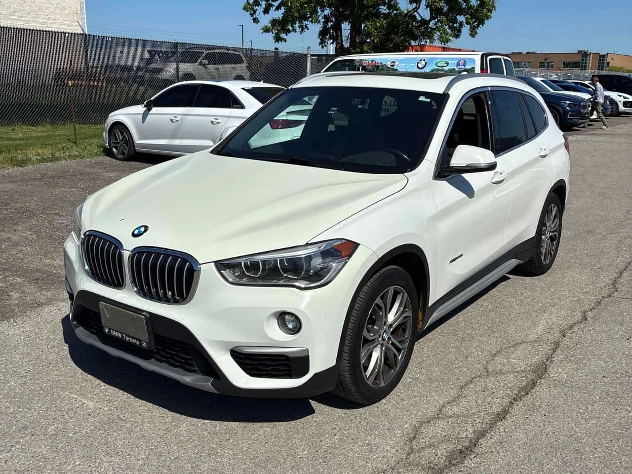 BMW X1 * xDrive28i * АВТОКТЕДИТ* 