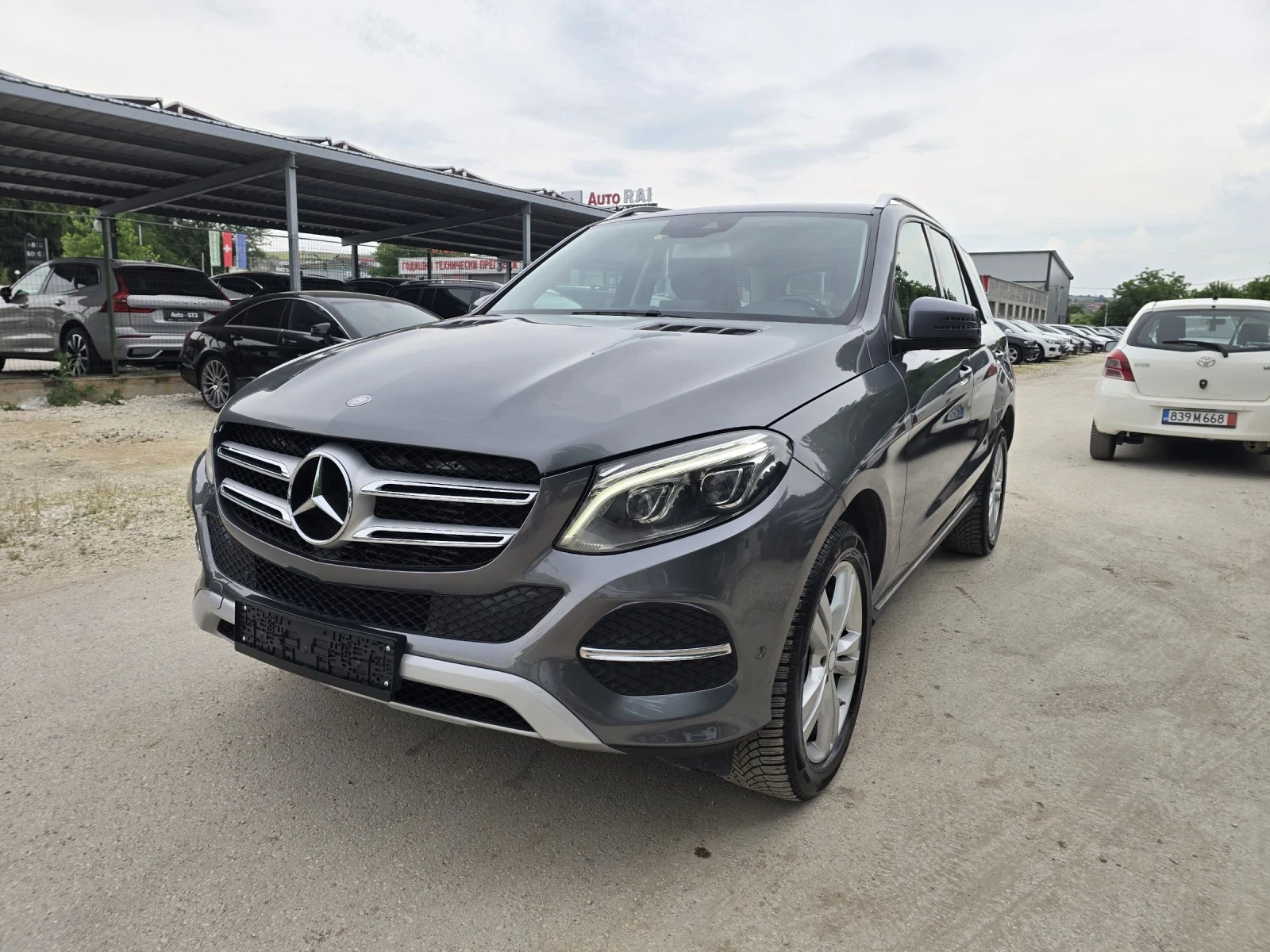 Mercedes-Benz GLE 250 D 4MATIC AMG 204к.с Топ състояние 