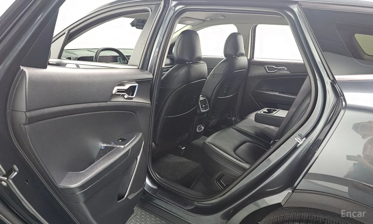 Kia Sportage 2.0* LPG* ОБДУХВАНЕ* LANE* ASSIST* КАМЕРА* КЕЙЛЕС*, снимка 16 - Автомобили и джипове - 54929549