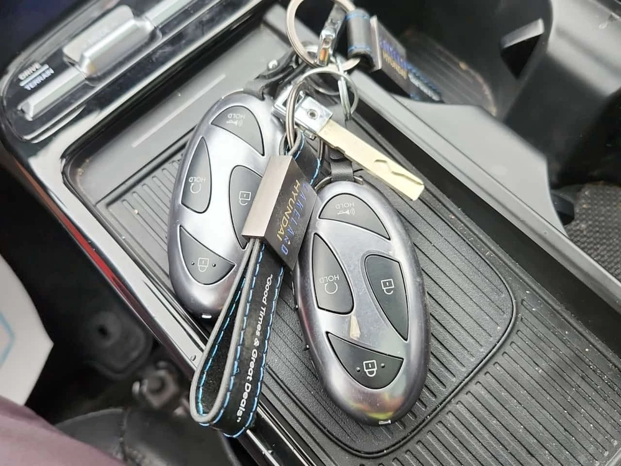 Hyundai Tucson HYBRID ULTIMATE| HUD| 360CAM| ОБДУХВАНЕ| 2 КЛЮЧА, снимка 17 - Автомобили и джипове - 55031102