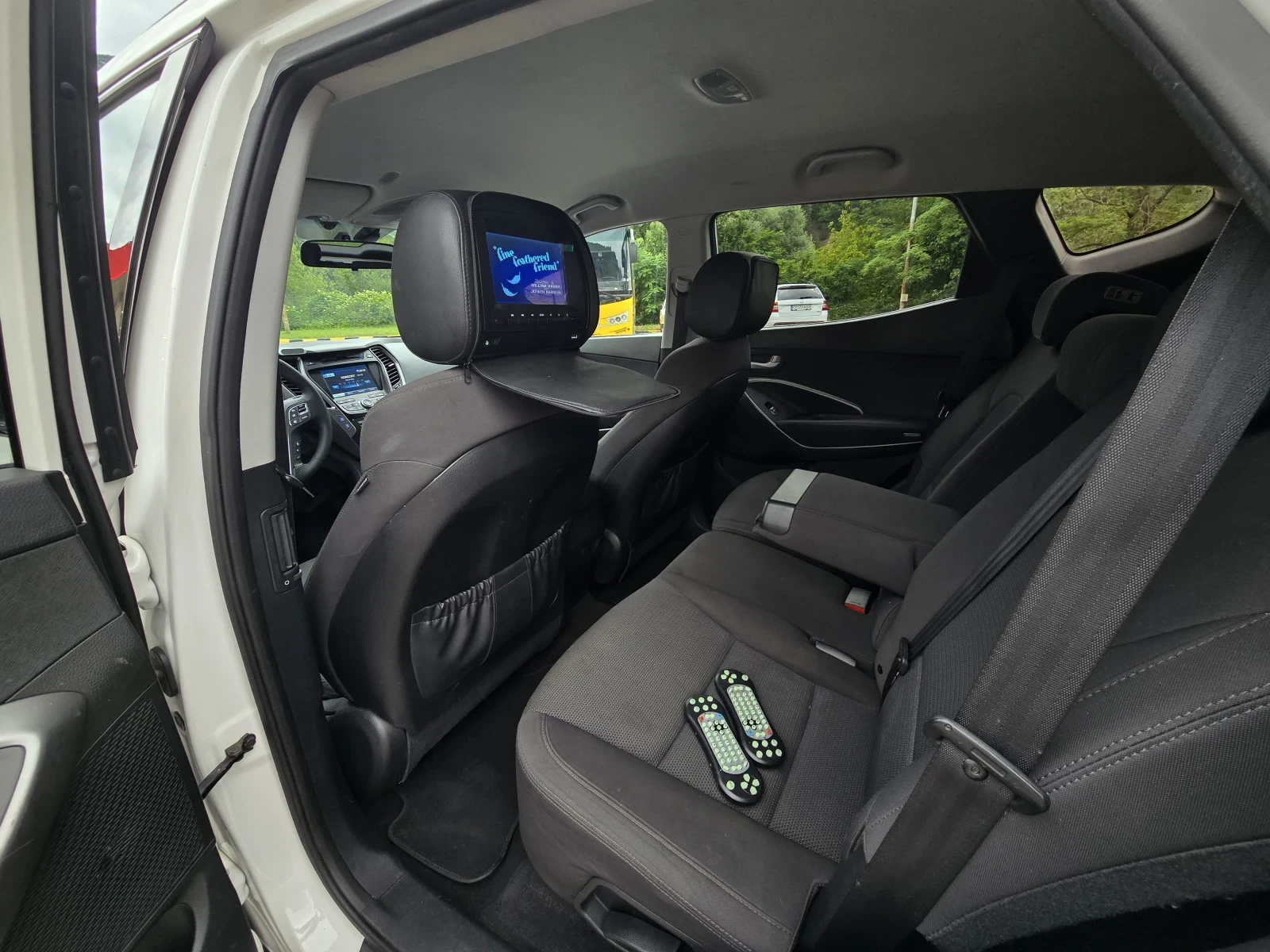 Hyundai Santa fe Топ състояние 100% реален пробег, снимка 9 - Автомобили и джипове - 55408363