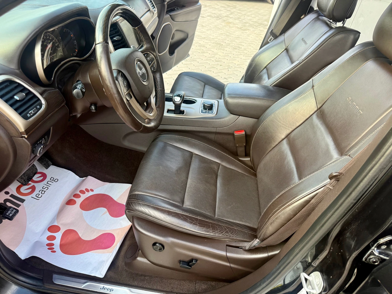 Jeep Grand cherokee 3.0CRDI SUMMIT Собствен лизинг !!!, снимка 17 - Автомобили и джипове - 55550858