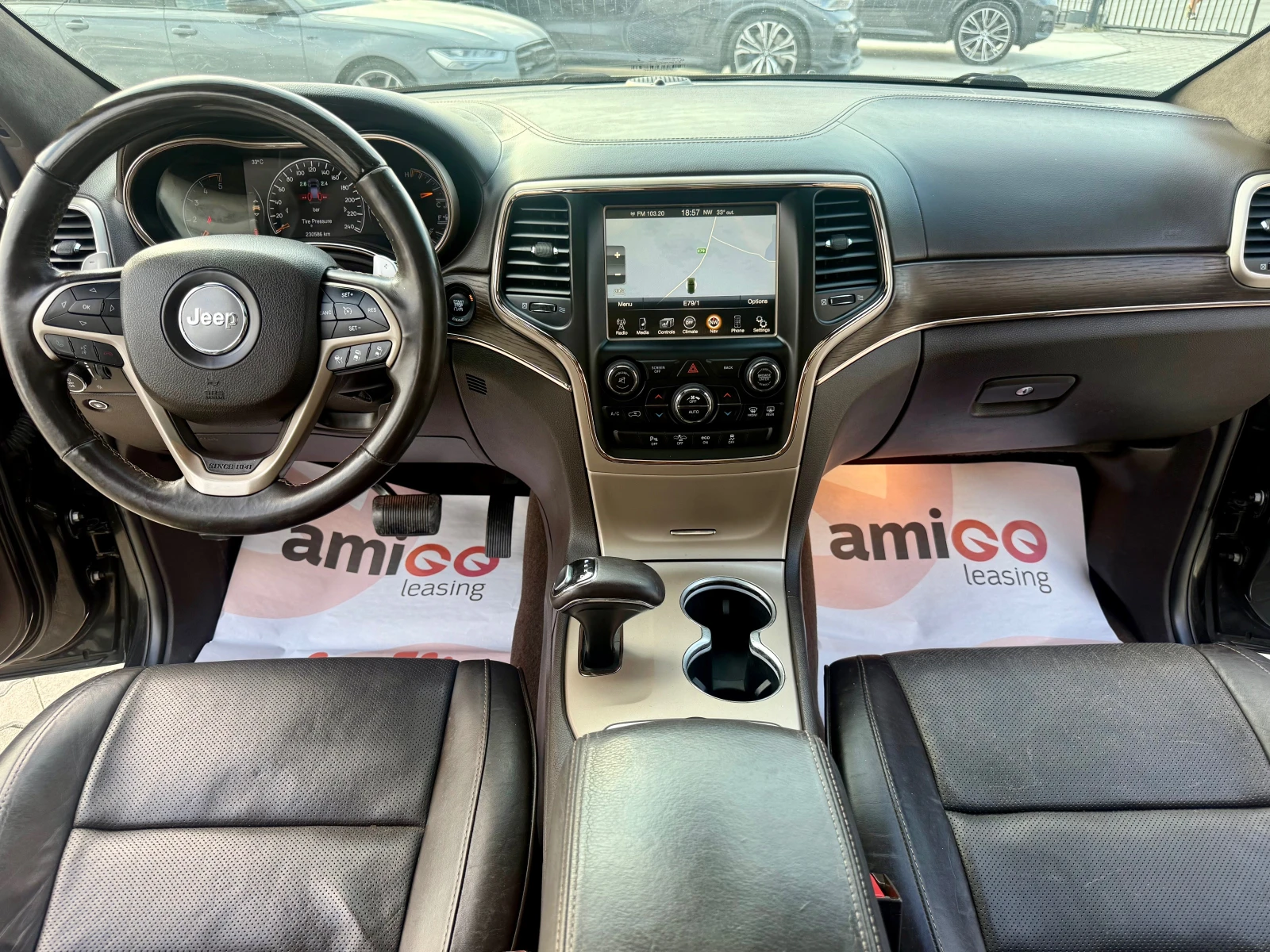 Jeep Grand cherokee 3.0CRDI SUMMIT Собствен лизинг !!!, снимка 9 - Автомобили и джипове - 55550858