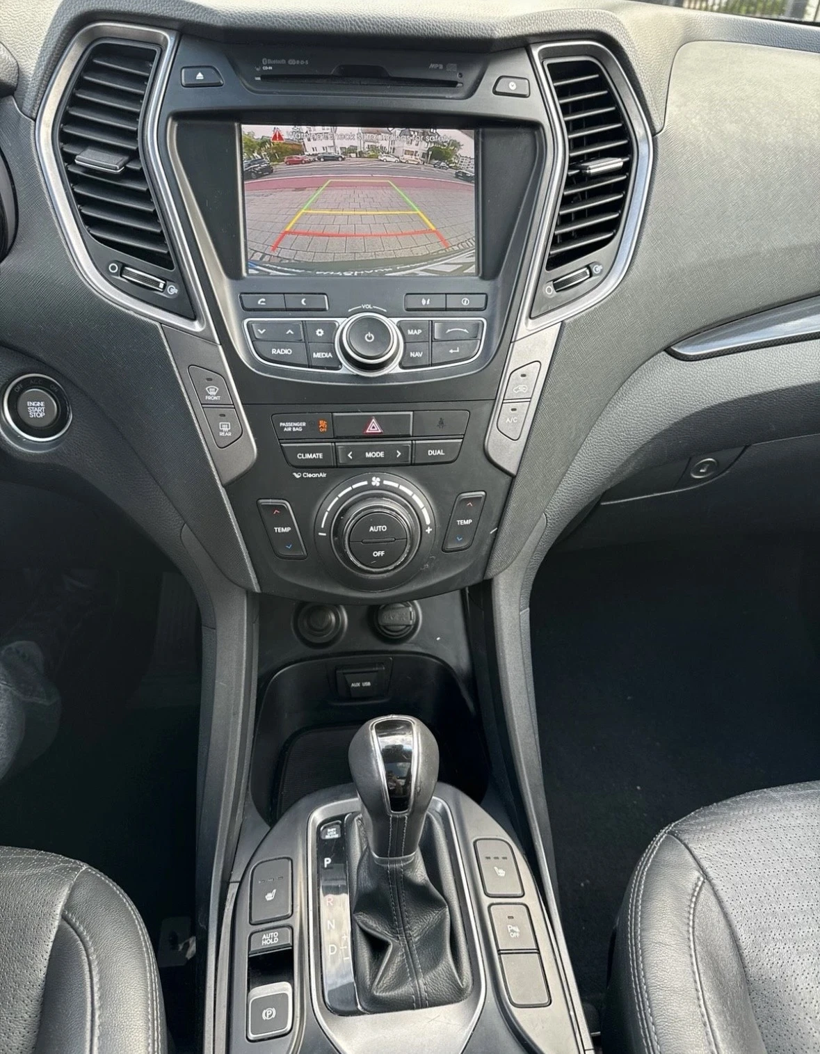 Hyundai Santa fe Топ състояние , снимка 8 - Автомобили и джипове - 55743551