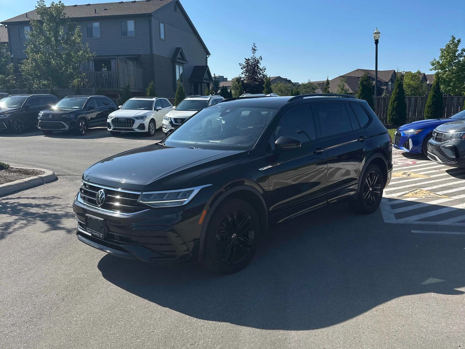 VW Tiguan * Comfortline R Line Black Edition * АВТОКРЕДИТ * 