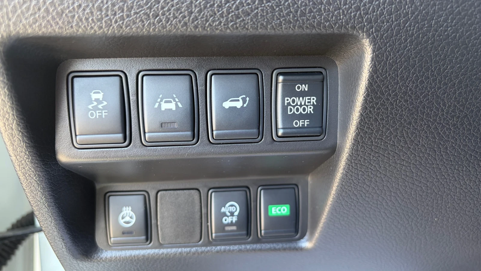 Nissan X-trail TEKNA 2.2DCI-177k.c. 4WD, снимка 15 - Автомобили и джипове - 56334754