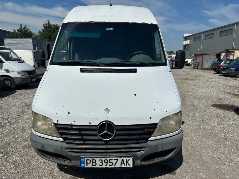 Mercedes-Benz Sprinter 2, 2cdi 80kc средна база, снимка 2 - Бусове и автобуси - 45998451