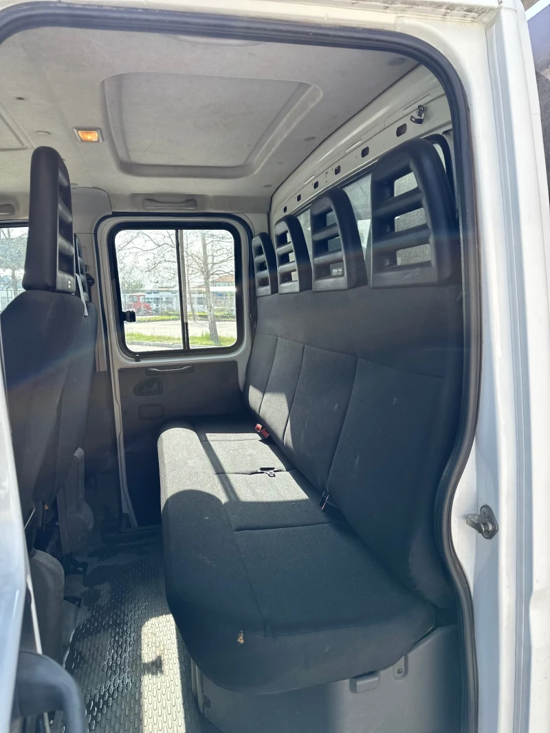 Iveco Daily 35S17/3.0HDI/5+ 1/НОВ ВНОС, снимка 12 - Бусове и автобуси - 50008470