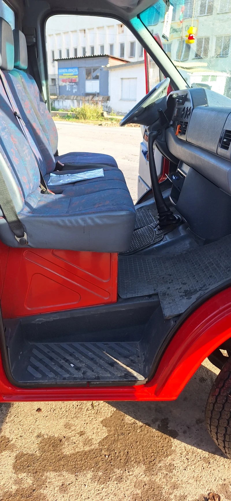 Mercedes-Benz Sprinter 412 Специален по талон N1, снимка 9 - Бусове и автобуси - 52630415