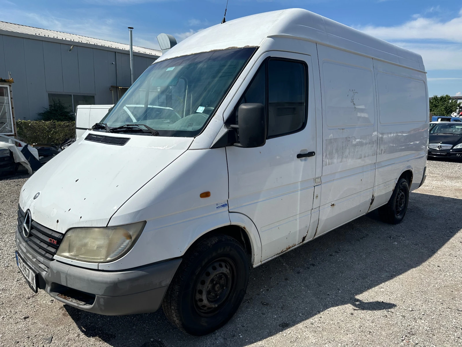 Mercedes-Benz Sprinter 2, 2cdi 80kc средна база - изображение 3