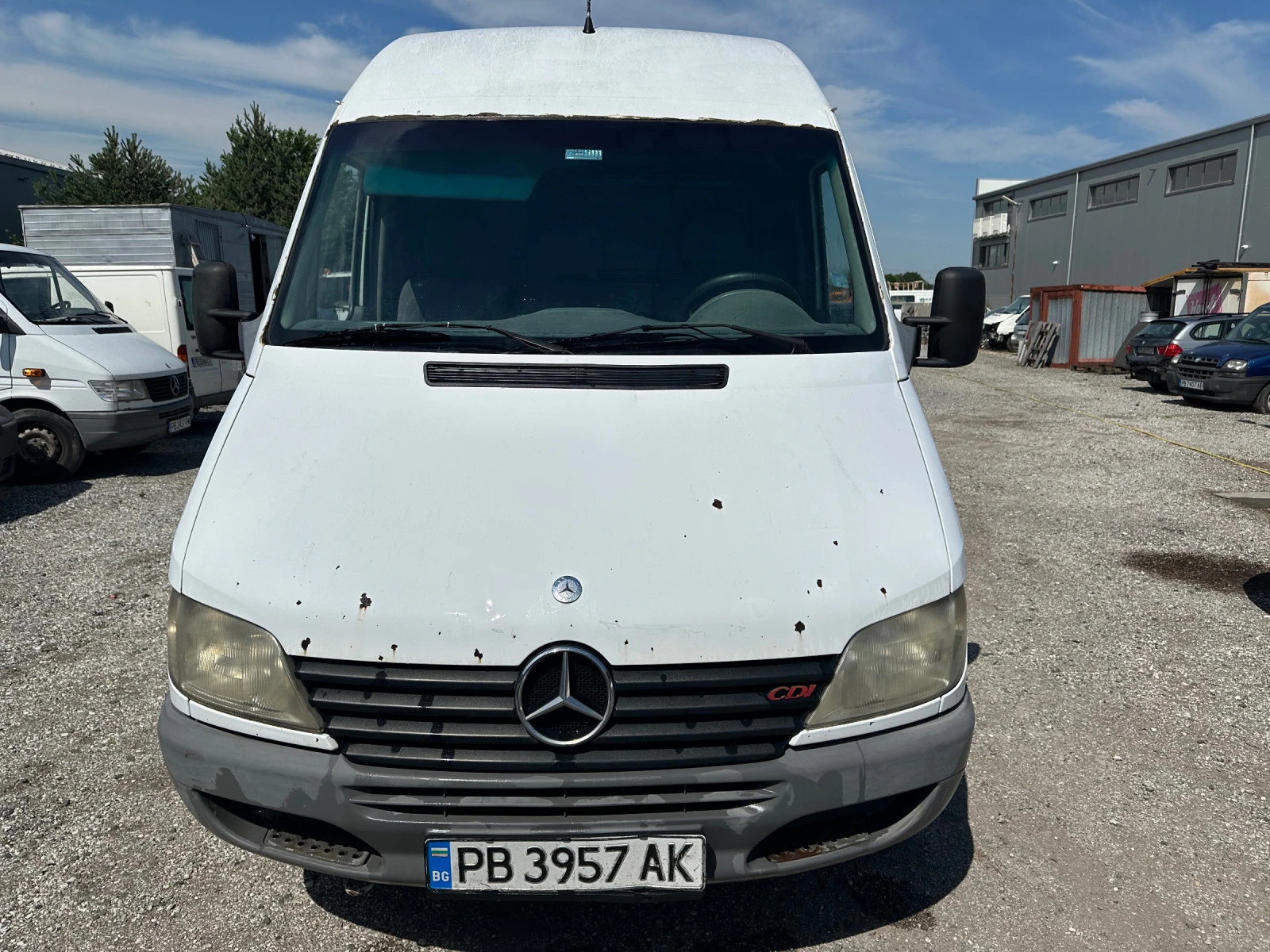 Mercedes-Benz Sprinter 2, 2cdi 80kc средна база - изображение 2