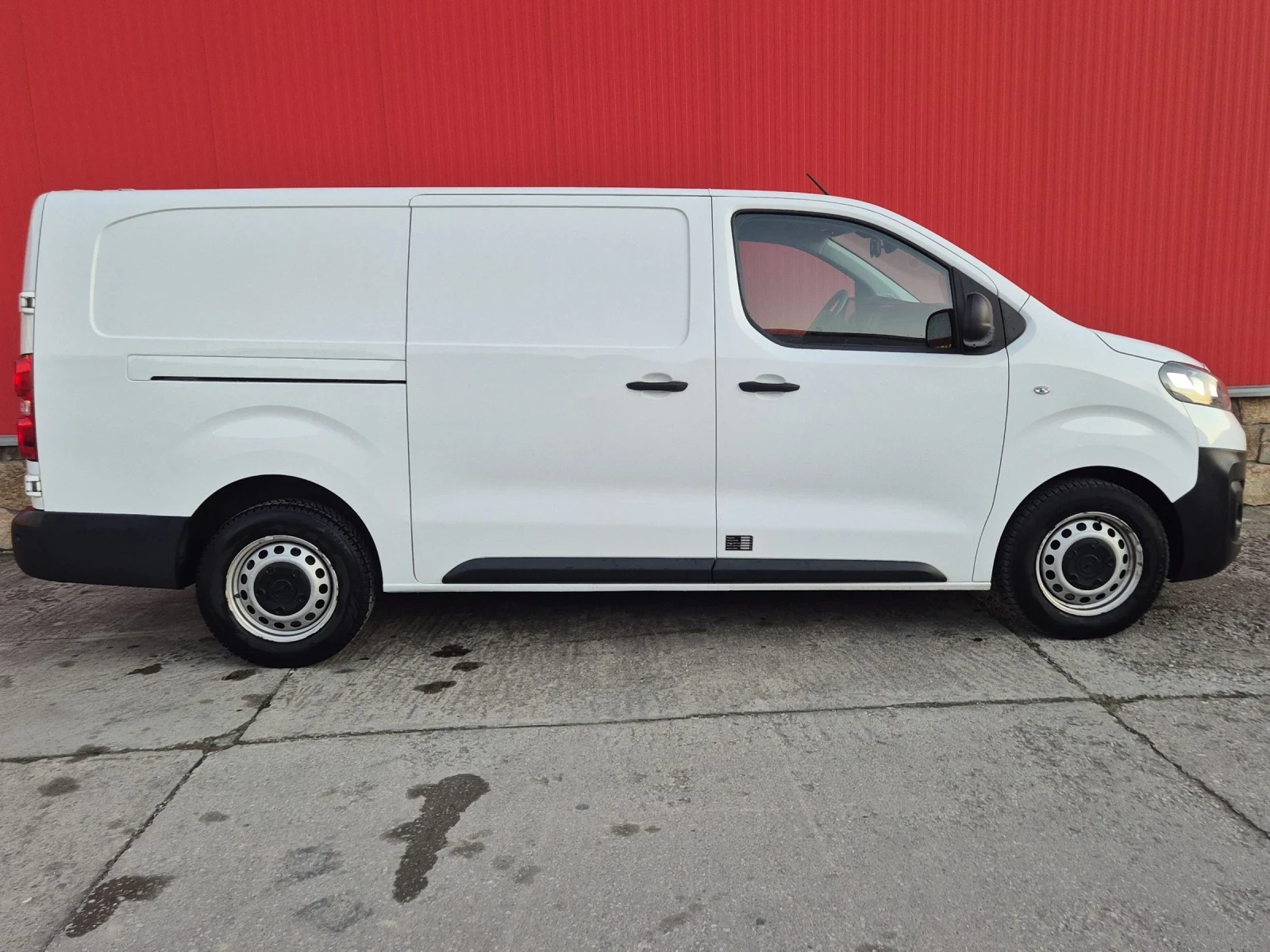 Opel Vivaro 2.0CDTI* * Макси База* * 2021г* *  - изображение 10