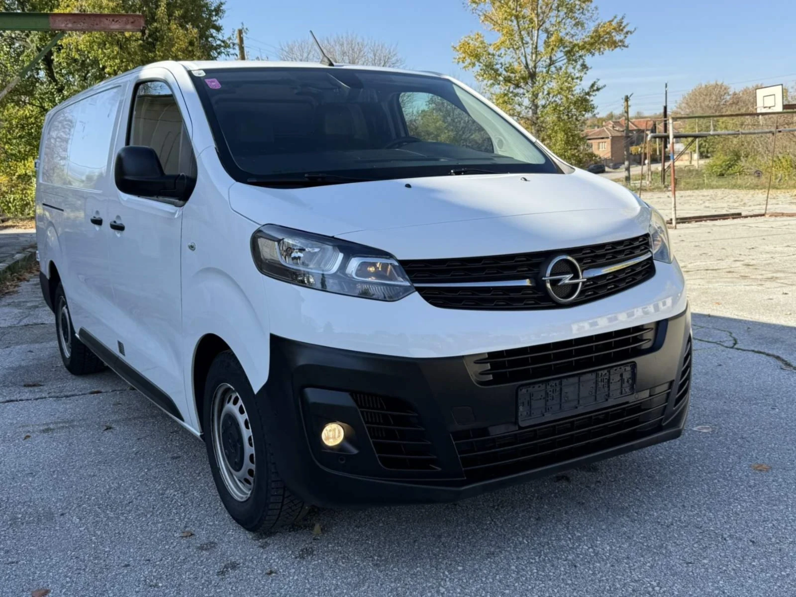 Opel Vivaro 2.0CDTI* * Макси База* * 2021г* *  - изображение 3