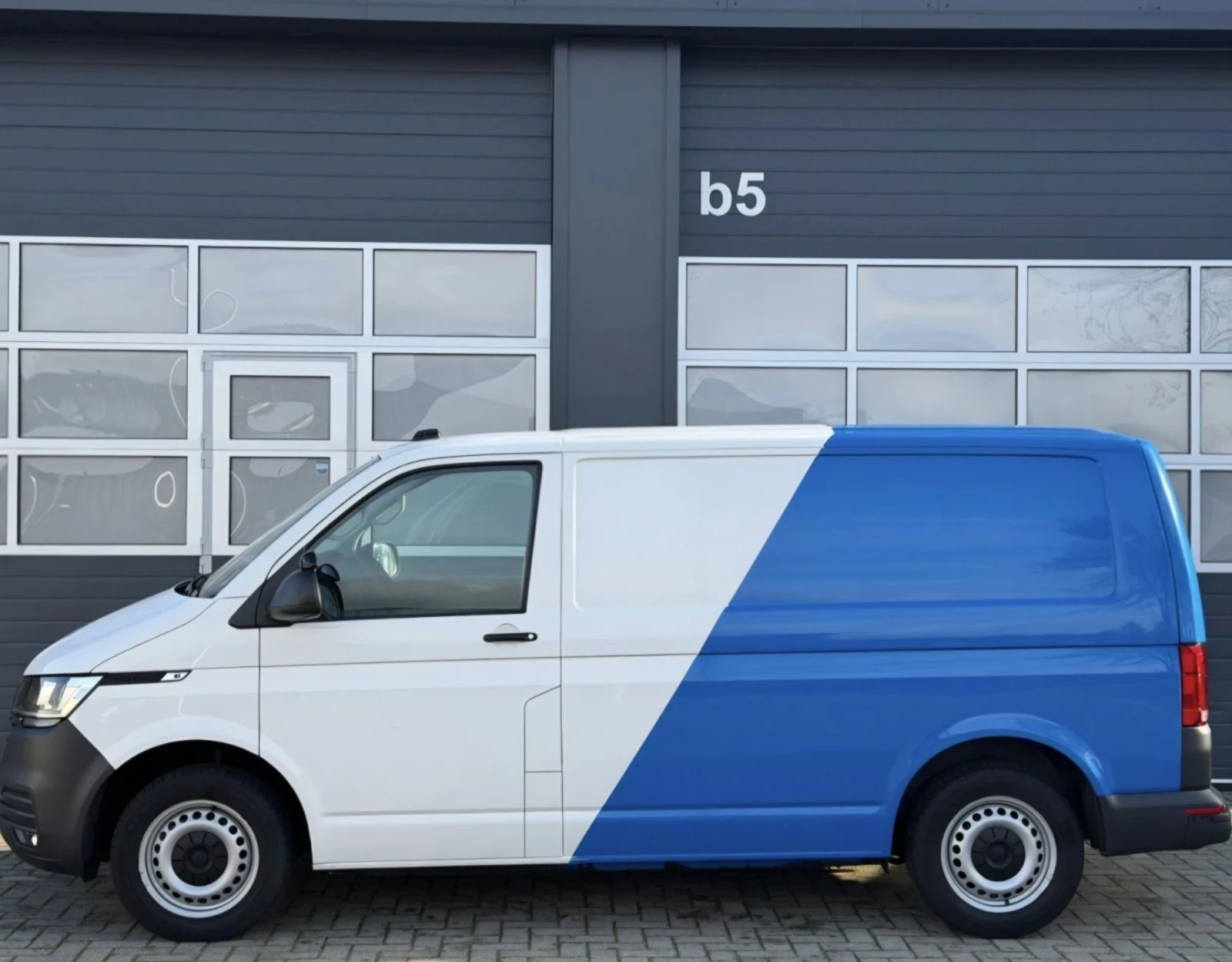 VW Transporter 2.0 TDI 150кс. - изображение 3