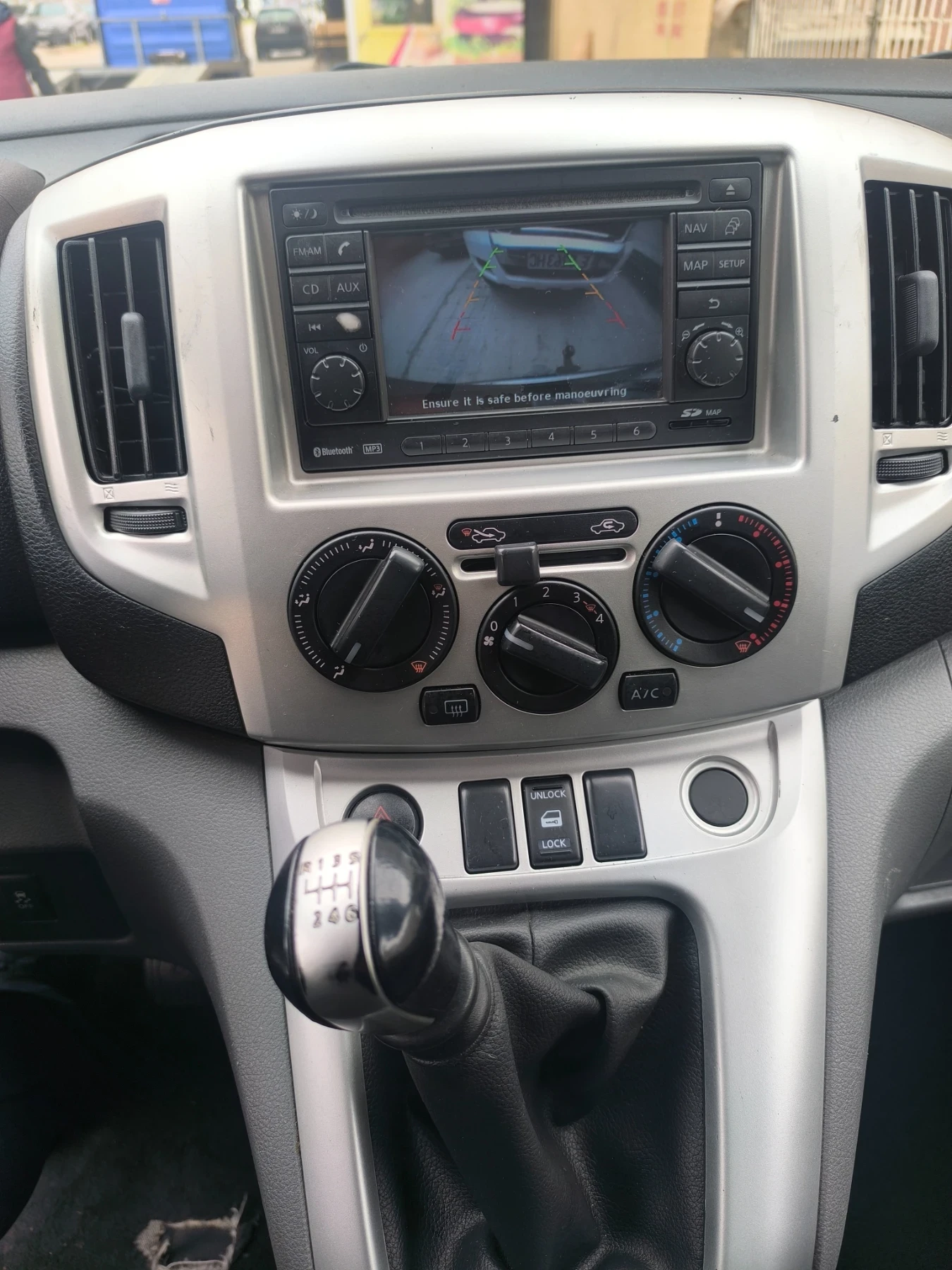 Nissan NV200 1.5 E6 7места, снимка 5 - Бусове и автобуси - 53799771